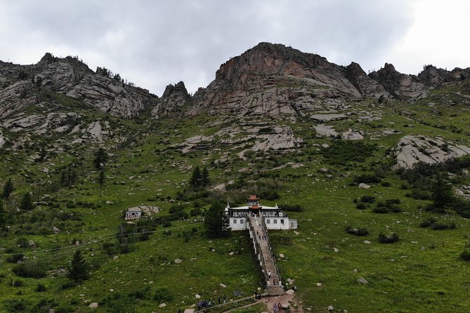 Chinggis Khaan Statue Complex and Terelj National Park 1 Day - Cancellation and Confirmation