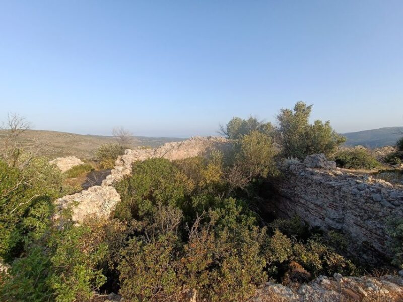 Chios:Armolia Castle Hiking Tour - Itinerary
