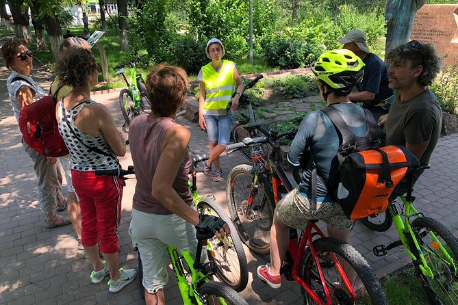 Chisinau Half-Day Private Tour by Bike With Local Guide - Recap