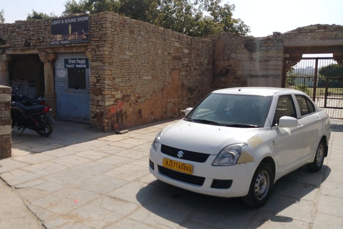 Chittorgarh Sightseeing Tour by Car & Tour Guide - All Inclusive - Udaipur to Chittorgarh Transfer