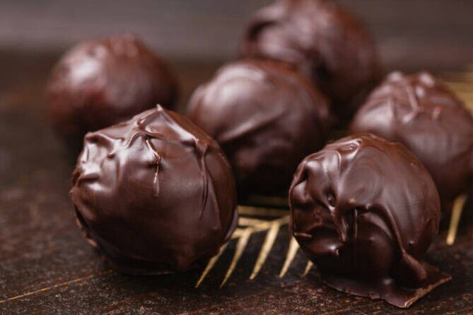 Chocoholics Walking Odyssey Wellington - A Sweet Journey Through Wellington: What to Expect