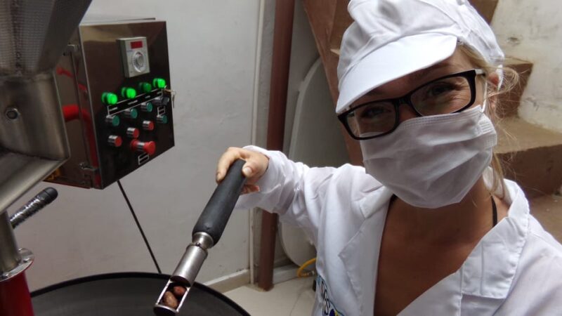 Chocolate Experience and Workshop Private Tour - Sustainable Agriculture and Conservation