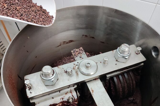 Chocolate Lesson in Modica for Small Groups - Tasting and Appreciating Artisanal Chocolate