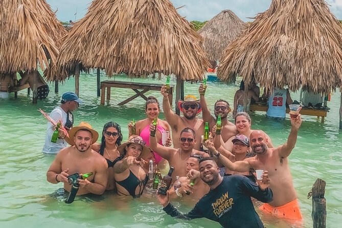 Cholon the Party Island, With DJ on Weekends & Dances Show! - Accessibility and Participation