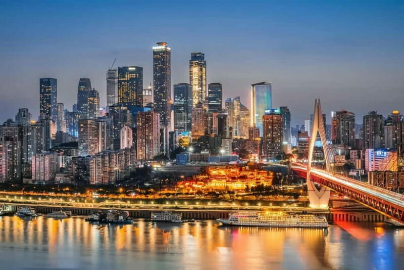 Chongqing: Magic Night View and Secret Viewing Spots Tour - Insights from the Reviews