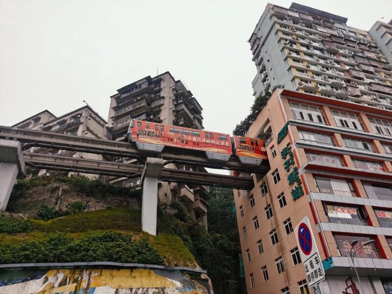 Chongqing: One-Day Citytour and Cuisine (No Car, Citywalk) - Tour Itinerary Highlights