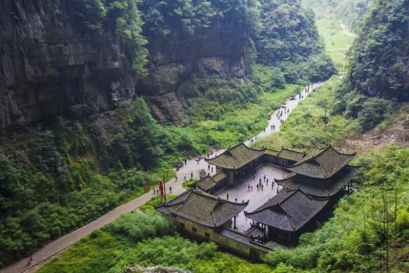 Chongqing: Wulong 2 Spots All-inclusive Luxury Private Trip - An In-depth Look at the Wulong Private Tour