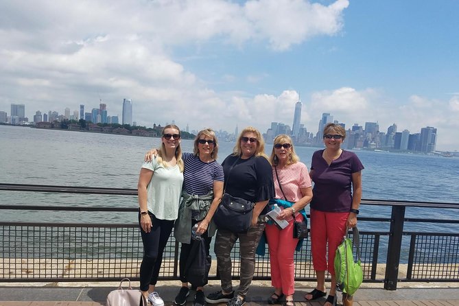 Choose Your Access Statue of Liberty and Ellis Island Small-Group Tour - Discovering Liberty and Ellis Islands