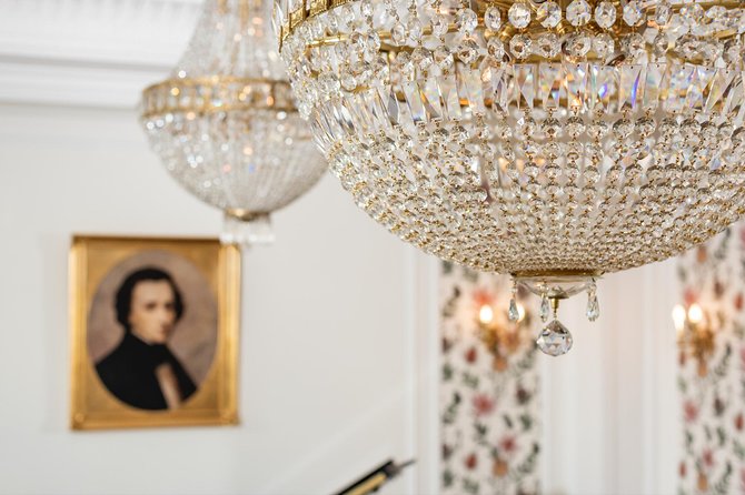 Chopin Concerts Every Day at the Fryderyk Concert Hall - Concert Experience