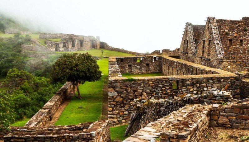 Choquequirao Private Service 4 Days / 3 Nights - Day 1: Cusco to Rosalina Beach
