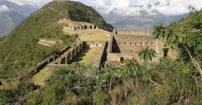 Choquequirao the Forgotten Inca City | 5D - Cabins | - Adventure in the Peruvian Andes
