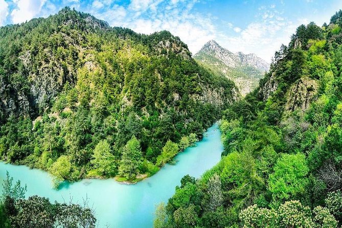 Chouwen Lake Hiking & Swimming - Hiking to Jannet Chouwen Lake