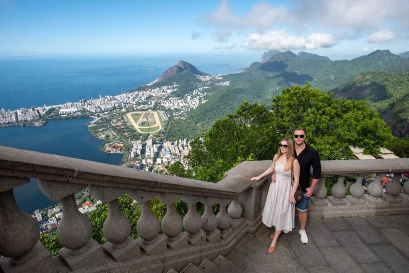 Christ Redeemer & Sugarloaf With a Private Photographer - Guided Tour and Free Time