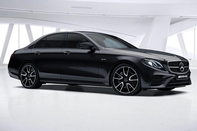 Christchurch Airport Transfers : Airport CHC to Christchurch in Business Car - Operating Hours and Availability