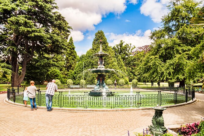 Christchurch Architectural Marvels: Private Walking Tour - Christchurch Cathedral