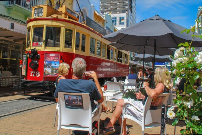 Christchurch: Hop-On Hop-Off Tour by Vintage Tram - Visiting Popular Attractions