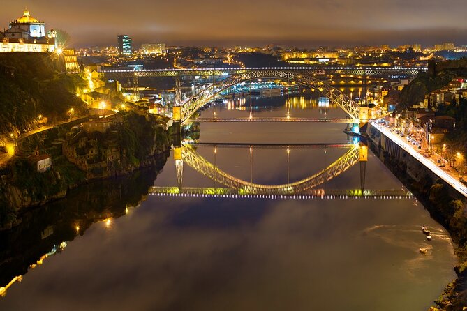 Christmas All Inclusive Dinner River Cruise With DJ on Board - Reviews and Ratings