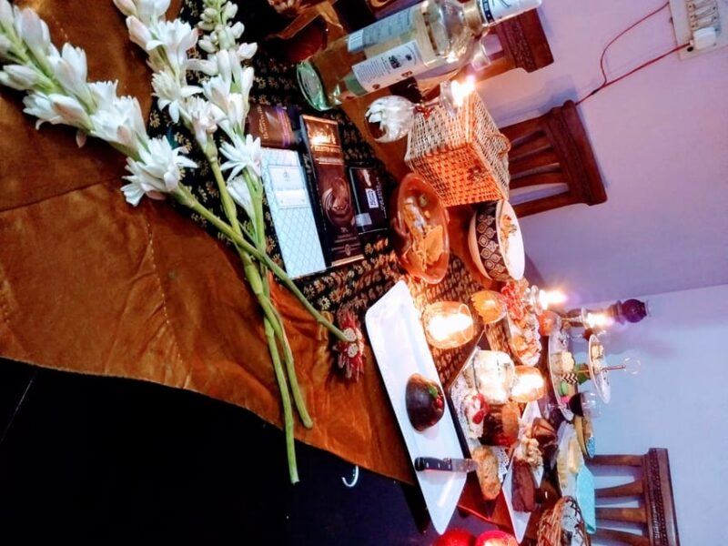 Christmas Celebration With Dinner at a Local Home in Delhi - Booking Information