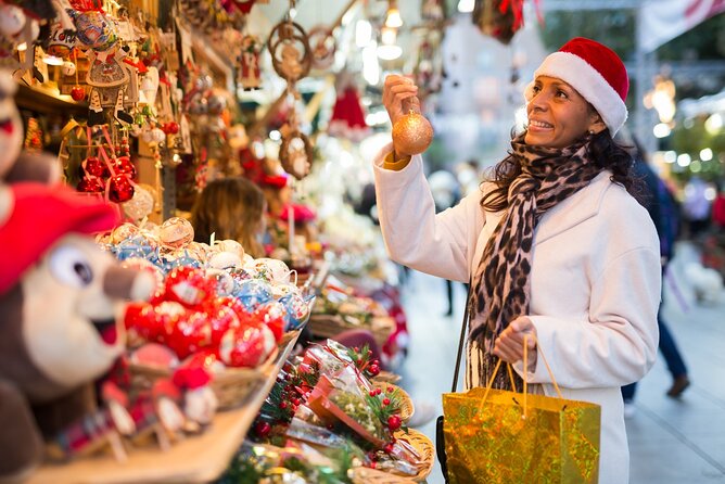 Christmas Charm of Bilbao: A Historic Walk - Key Points
