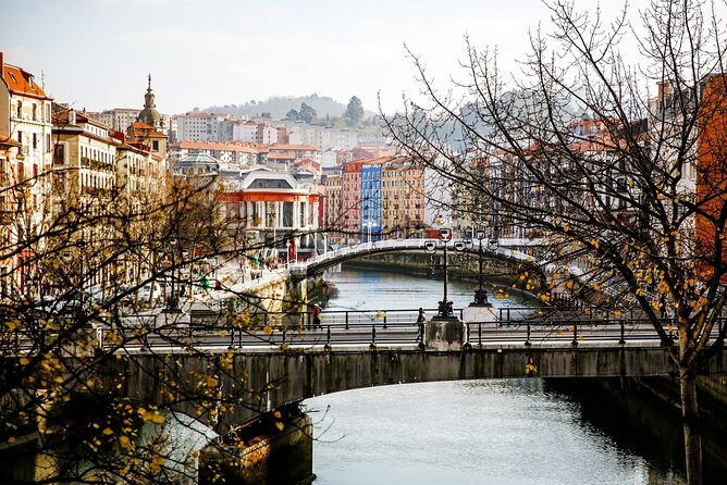 Christmas Charm of Bilbao: A Historic Walk - Meeting and End Points