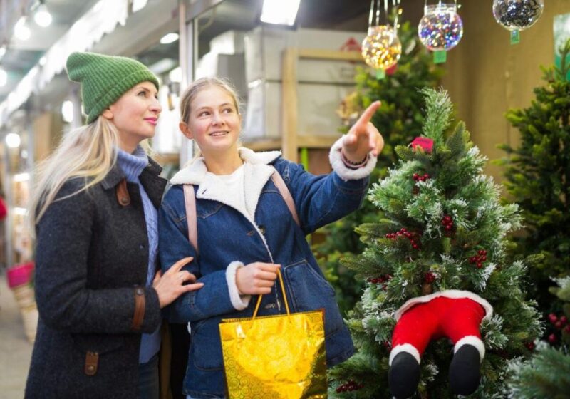 Christmas Corners of Durham – Private Walking Tour - Durham Market Hall