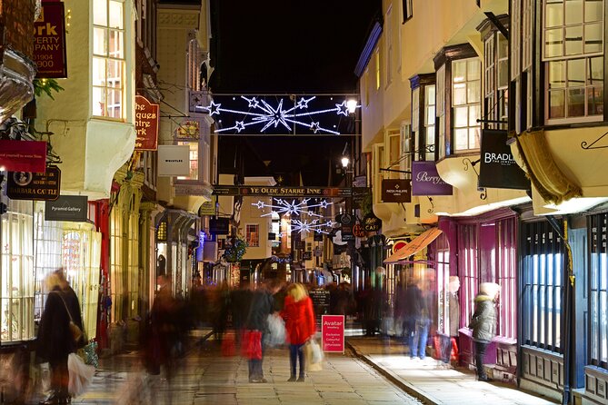 Christmas Guided Walking Tour in York - Accessible for All Travelers