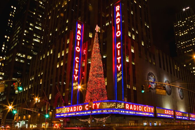 Christmas Holiday Lights NYC Sightseeing Tours With Special Gifts - Tour Inclusions
