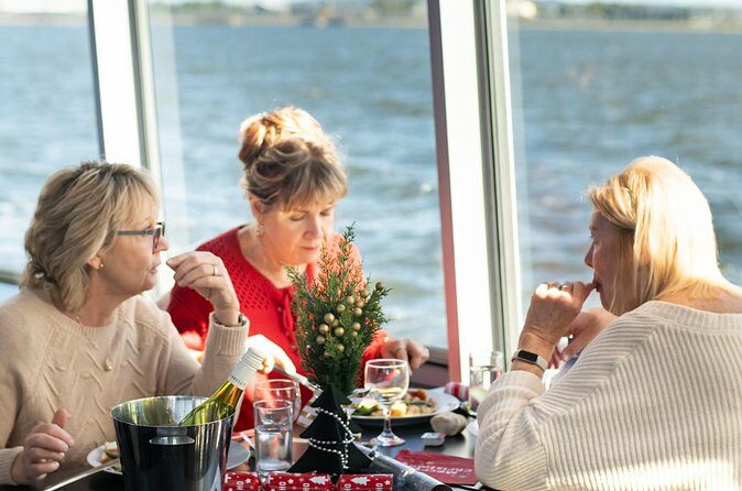 Christmas in July Cruise with Lunch and Live Music - Authentic Reviews and Insights