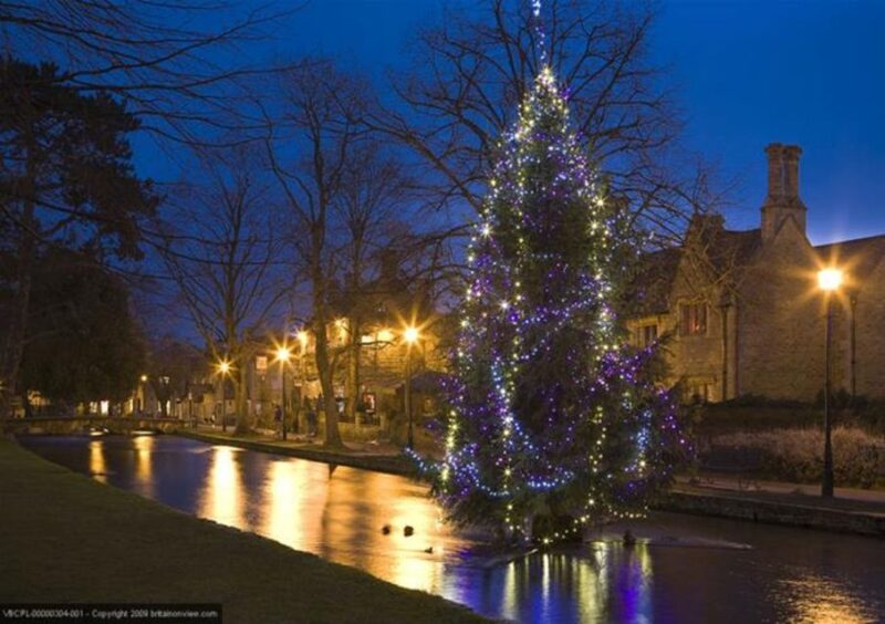 Christmas in Oxford, the Cotswolds and Stratford With Lunch - Exploring Historic Oxford