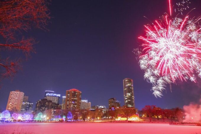 Christmas in the City: A Minneapolis Walking Tour - Key Stops