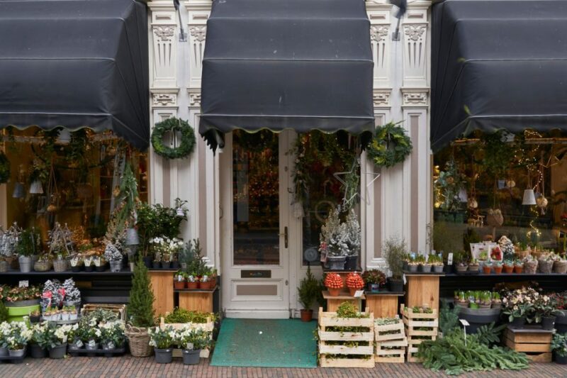 Christmas Joy in Utrecht Walking Tour - Notable Stops