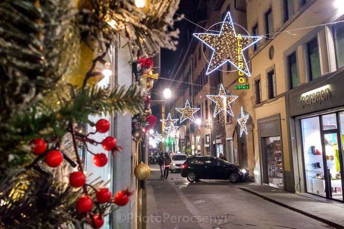 Christmas Lights Private Photo Tour in Florence - Capturing the Lights