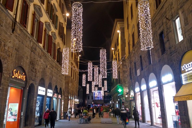 Christmas Lights Private Photo Tour in Florence - Booking and Cancellation
