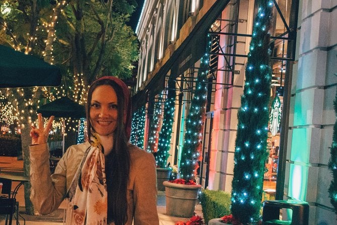 Christmas Market in Americana or Charming Old Pasadena - Private Photo Tour - Tour Highlights