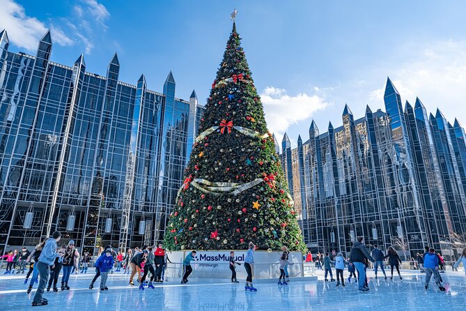 Christmas Sparkle: A Festive Journey Through Pittsburgh - Enjoying the Panoramic Views of Pittsburgh