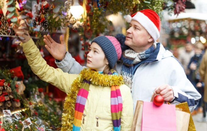 Christmas Sparkle: A Festive Journey Through Pittsburgh - Meeting Point