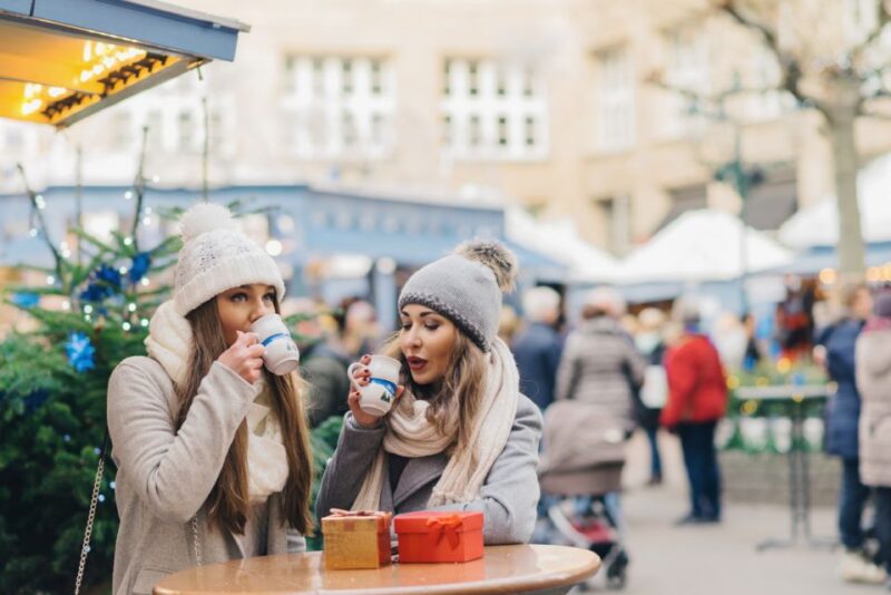 Christmas Sparks in Verona Walking Tour - Itinerary Highlights
