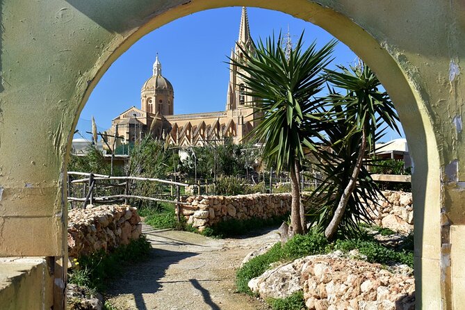 Christmas Tour in Gozo (Afternoon) Inc. Dinner - Discovering Coastal Landmarks