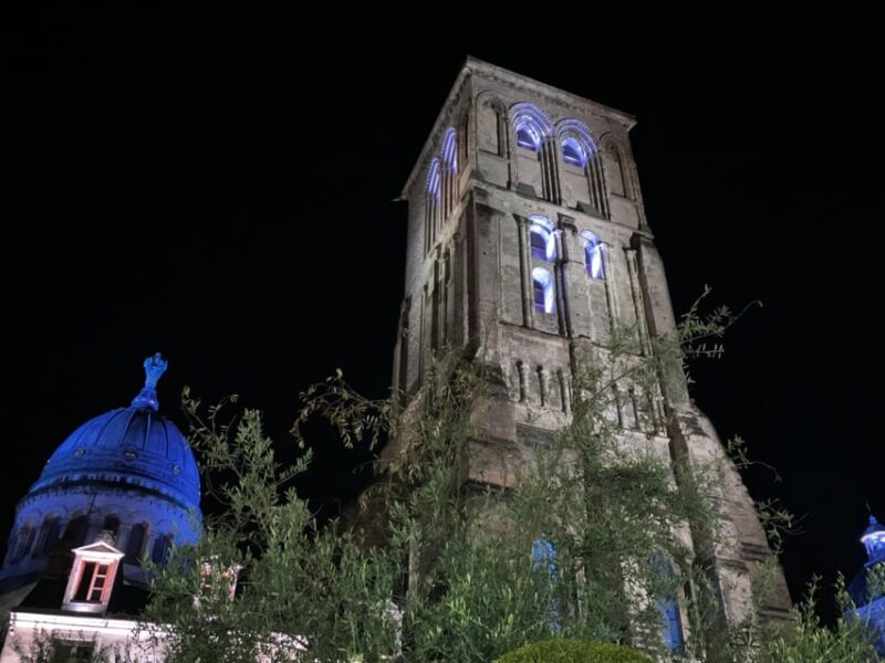 Christmas Walking Tour : History, Culture and Arts - Key Points