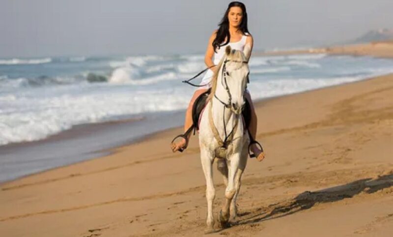 Chukka Horseback Ride & Swim From Montego Bay - Dining and Refreshments