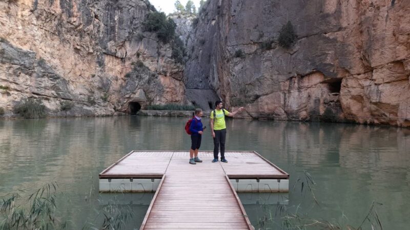 Chulilla: Hanging Bridges & Canyon Private Hiking Day Tour - Catering to Physical Fitness Levels