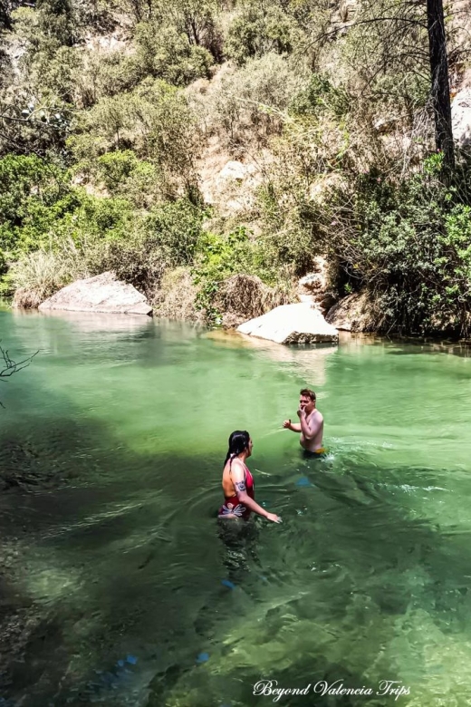 Chulilla: Turia Canyon, Charco Azul, Hanging Bridges... - Key Points