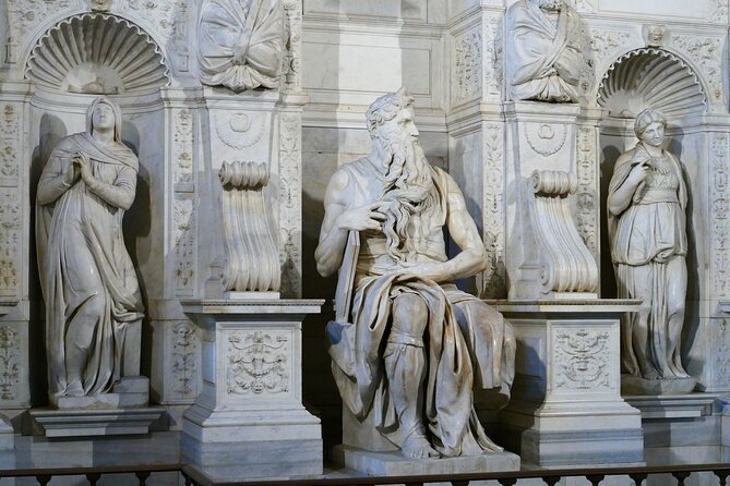 Churches and Art in the City of Rome - Exploring the Colosseum