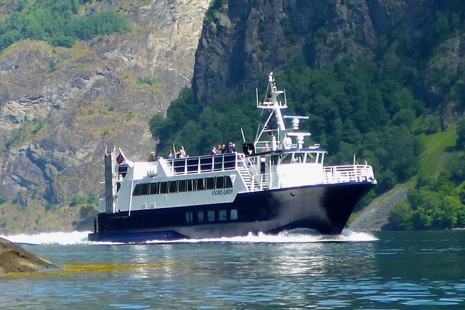 Cidery Day Tour With a Fjord Cruise From Bergen - Transportation and Group Size