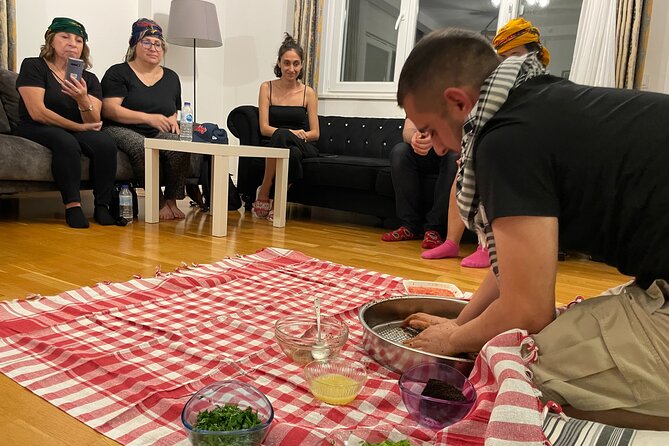 Çiğ Köfte Cooking Class/Night With Traditional Music at Home - Taking in the Cooking Process