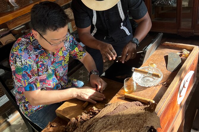 Cigar Factory Experience in Miami - Key Points