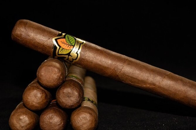 Cigar & Rum Tasting Experience (2 in 1 Tour) - Inclusions