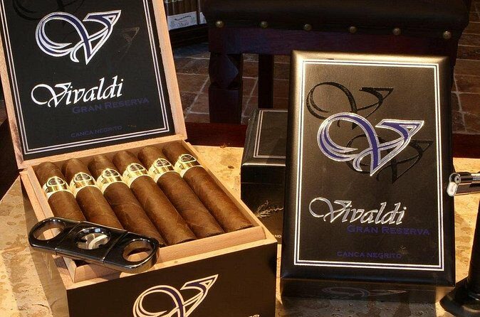 Cigars Shopping Tours From Punta Cana with Transportation Included - Considering the Review Feedback