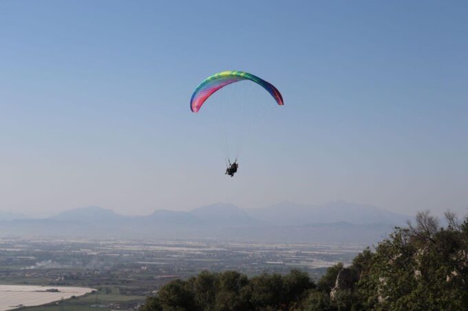 Cilento: Paragliding Tandem Flying on Capaccio-Paestum - Price and Inclusions