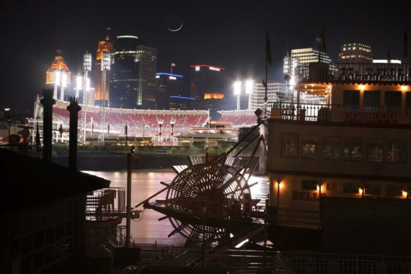 Cincinnati: Night Tour With Music and Sunset Boat Cruise - Itinerary Highlights